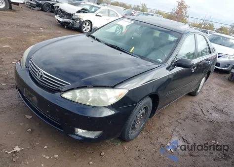 2005 Toyota Camry Se из США, поврежденный, VIN 4T1BE32K75U033180